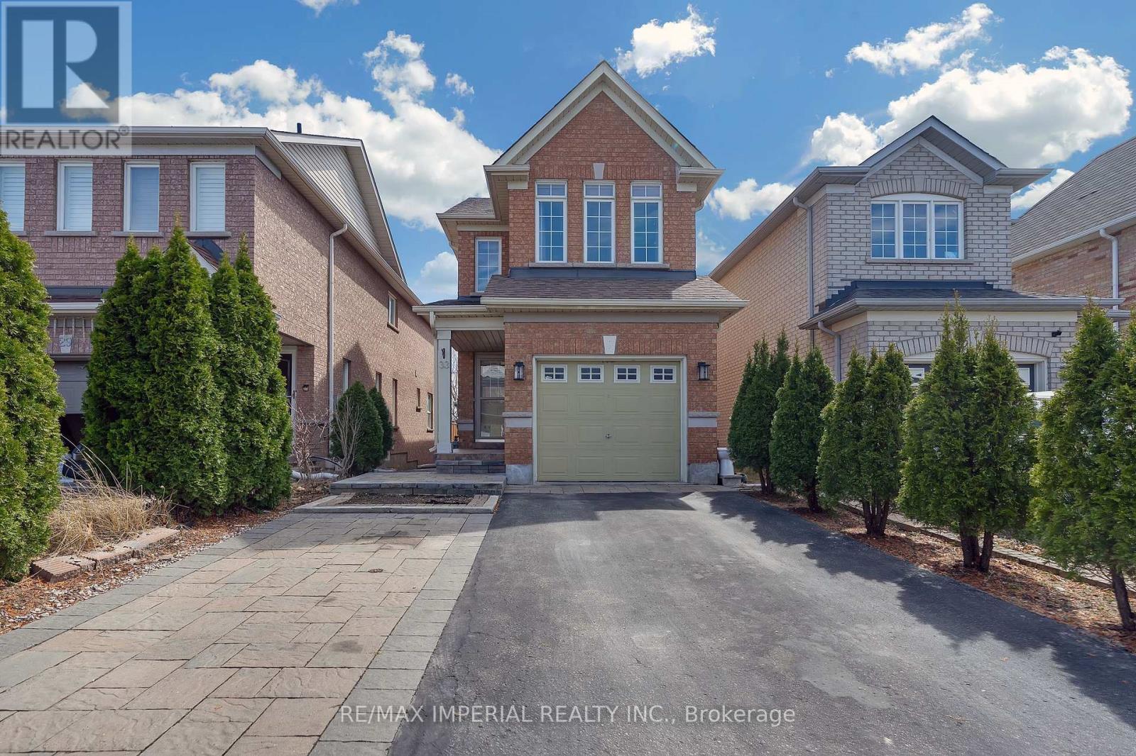 33 Del Francesco Way, Vaughan, Ontario  L6A 3K8 - Photo 10 - N12140985