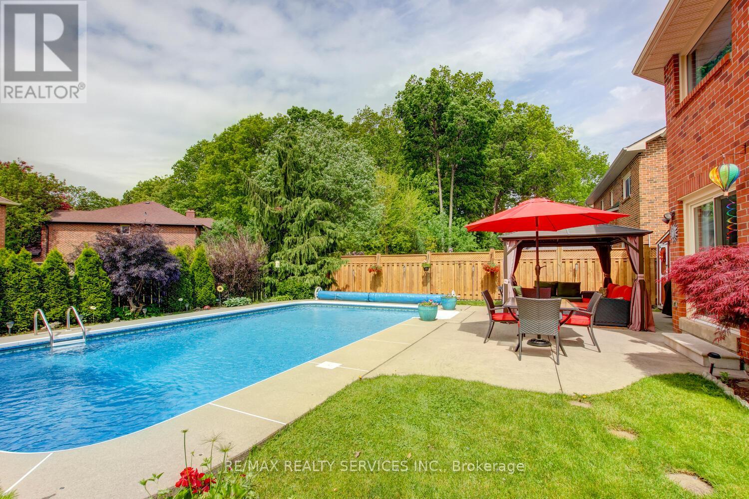 119 Kenpark Avenue, Brampton (Snelgrove), Ontario  L6Z 3J9 - Photo 42 - W12183605