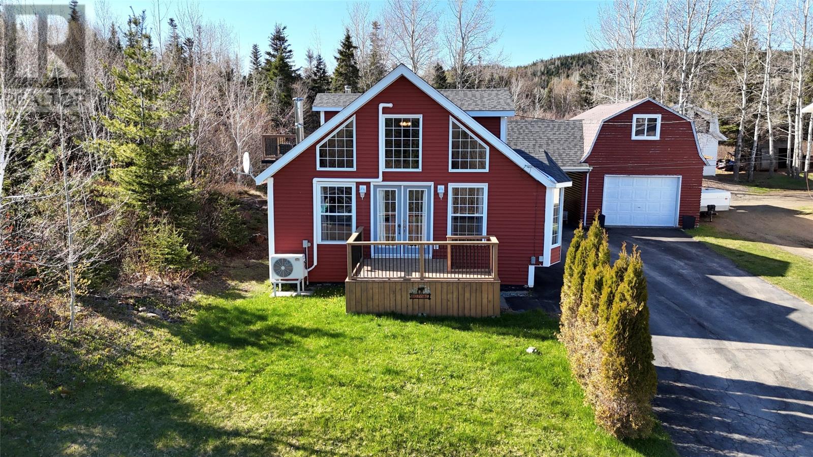33 Parsons Avenue, Roberts Arm, Newfoundland & Labrador  A0J 1R0 - Photo 2 - 1285559