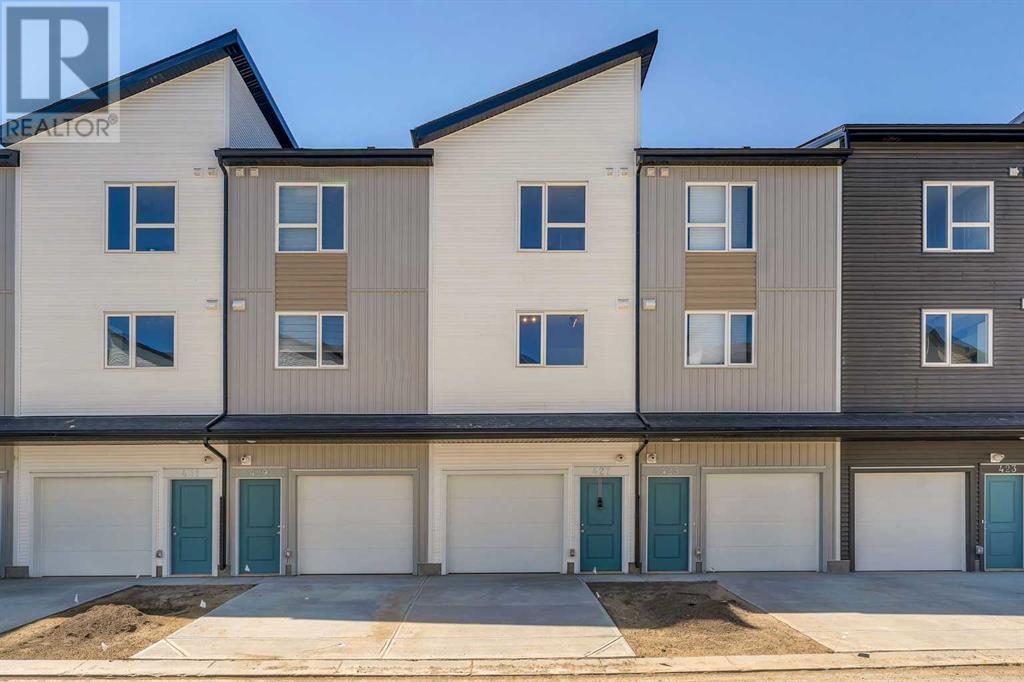 427, 301 Redstone Boulevard Ne, Calgary, Alberta  T3N 1V7 - Photo 1 - A2214252