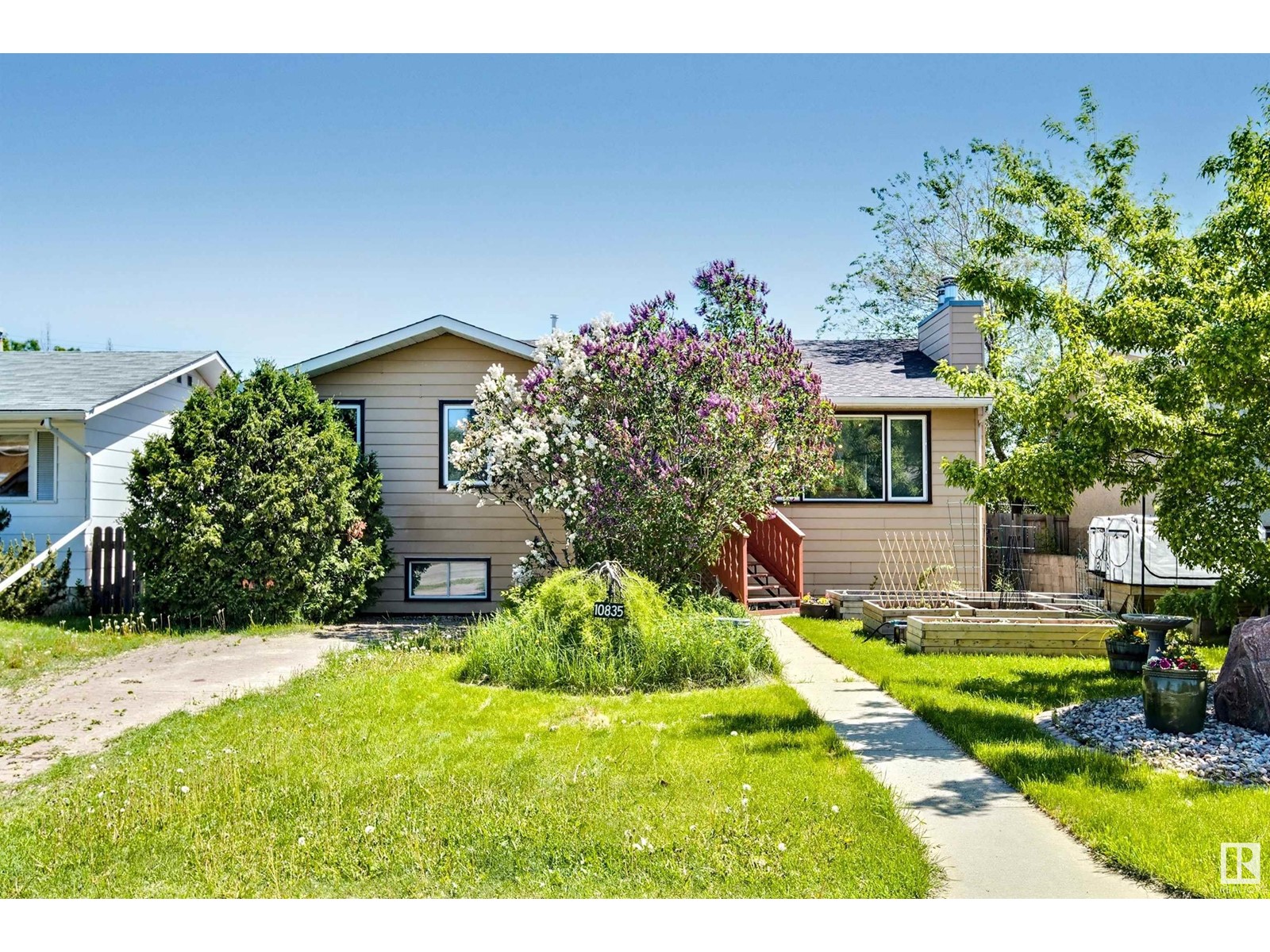 10835 152 ST NW, Edmonton, Alberta