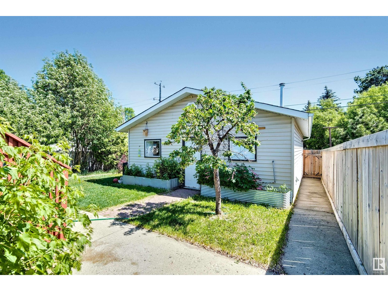 10835 152 St Nw, Edmonton, Alberta  T5P 1Z4 - Photo 9 - E4439426