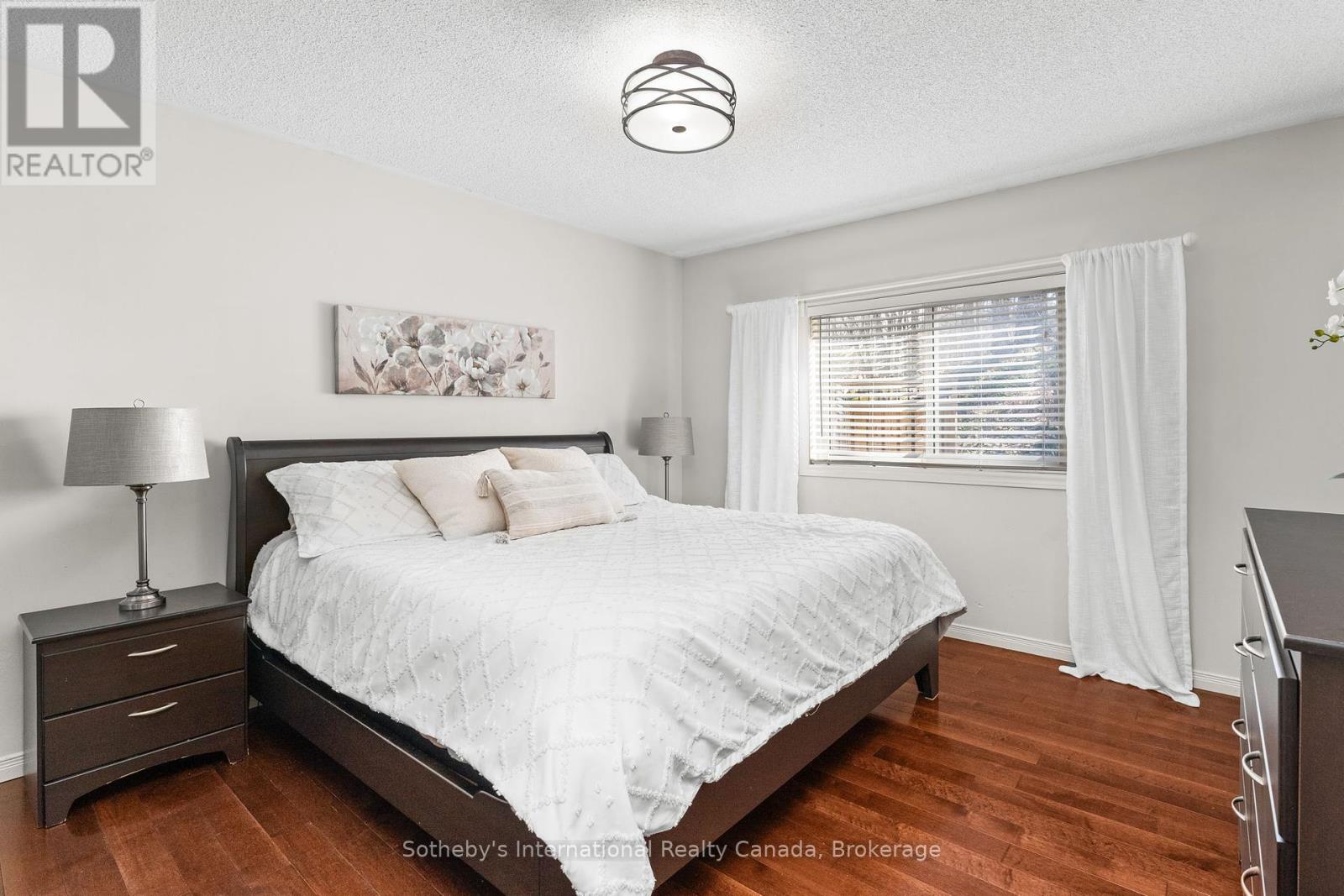 17 Sugarbush Road, Oro-Medonte (Sugarbush), Ontario  L0K 1E0 - Photo 17 - S12094805