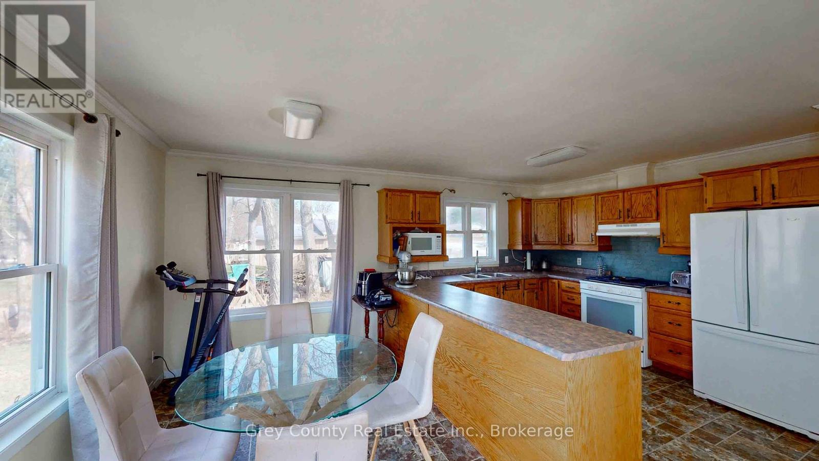 101841 Grey Road 5 Road, Georgian Bluffs, Ontario  N4K 5N5 - Photo 16 - X12066782