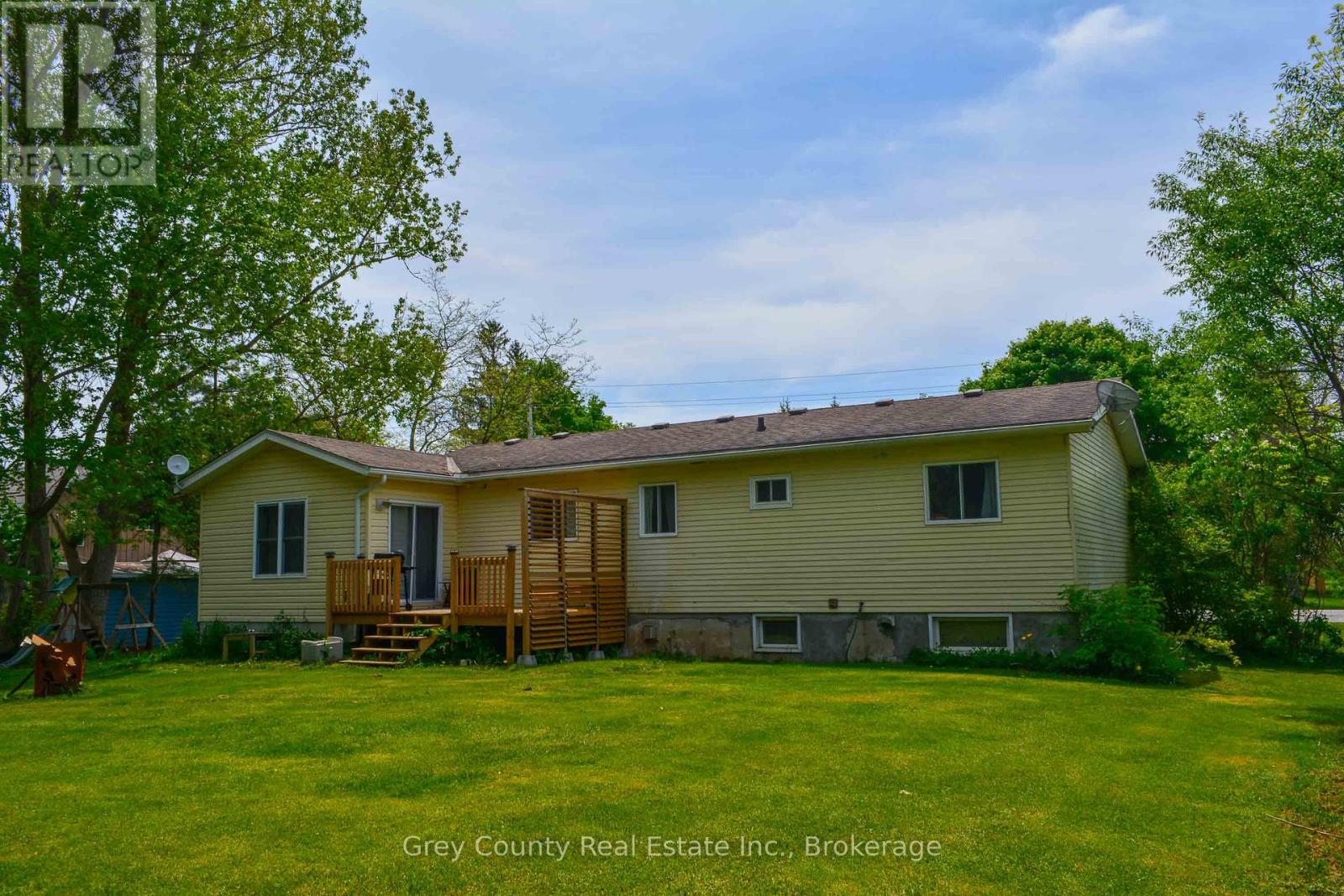 101841 Grey Road 5 Road, Georgian Bluffs, Ontario  N4K 5N5 - Photo 38 - X12066782