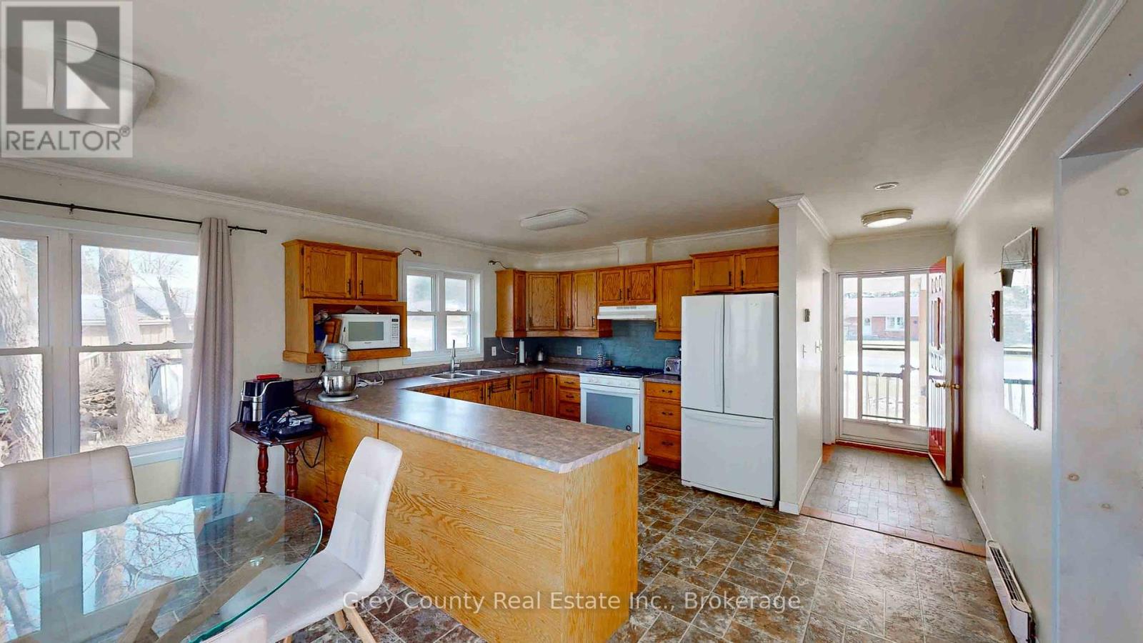 101841 Grey Road 5 Road, Georgian Bluffs, Ontario  N4K 5N5 - Photo 19 - X12066782