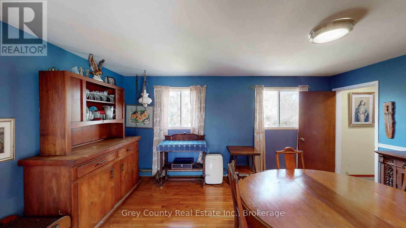 101841 Grey Road 5 Road, Georgian Bluffs, Ontario  N4K 5N5 - Photo 24 - X12066782