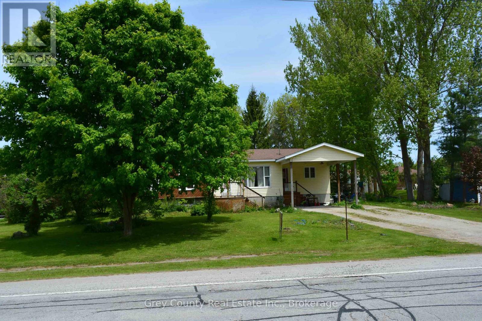 101841 Grey Road 5 Road, Georgian Bluffs, Ontario  N4K 5N5 - Photo 3 - X12066782