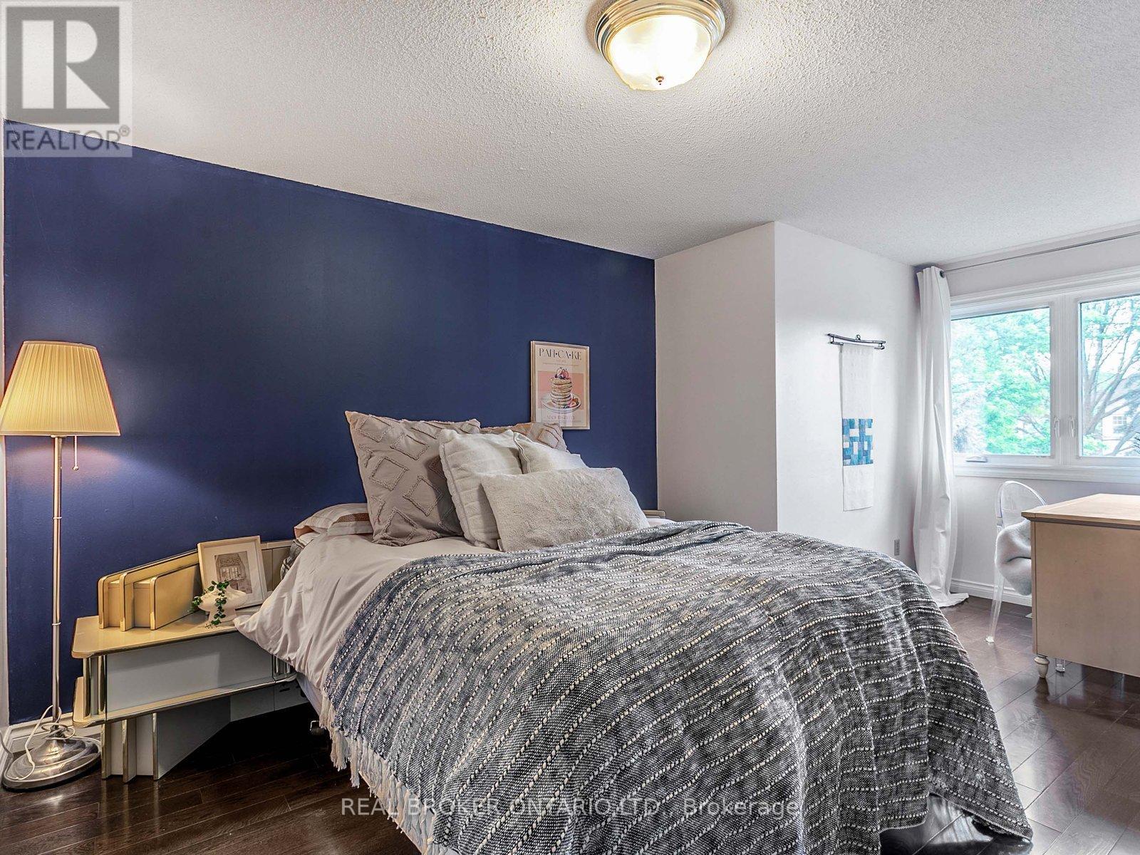 66 Harmony Hill Crescent, Richmond Hill, Ontario  L4C 8Z3 - Photo 22 - N12175037