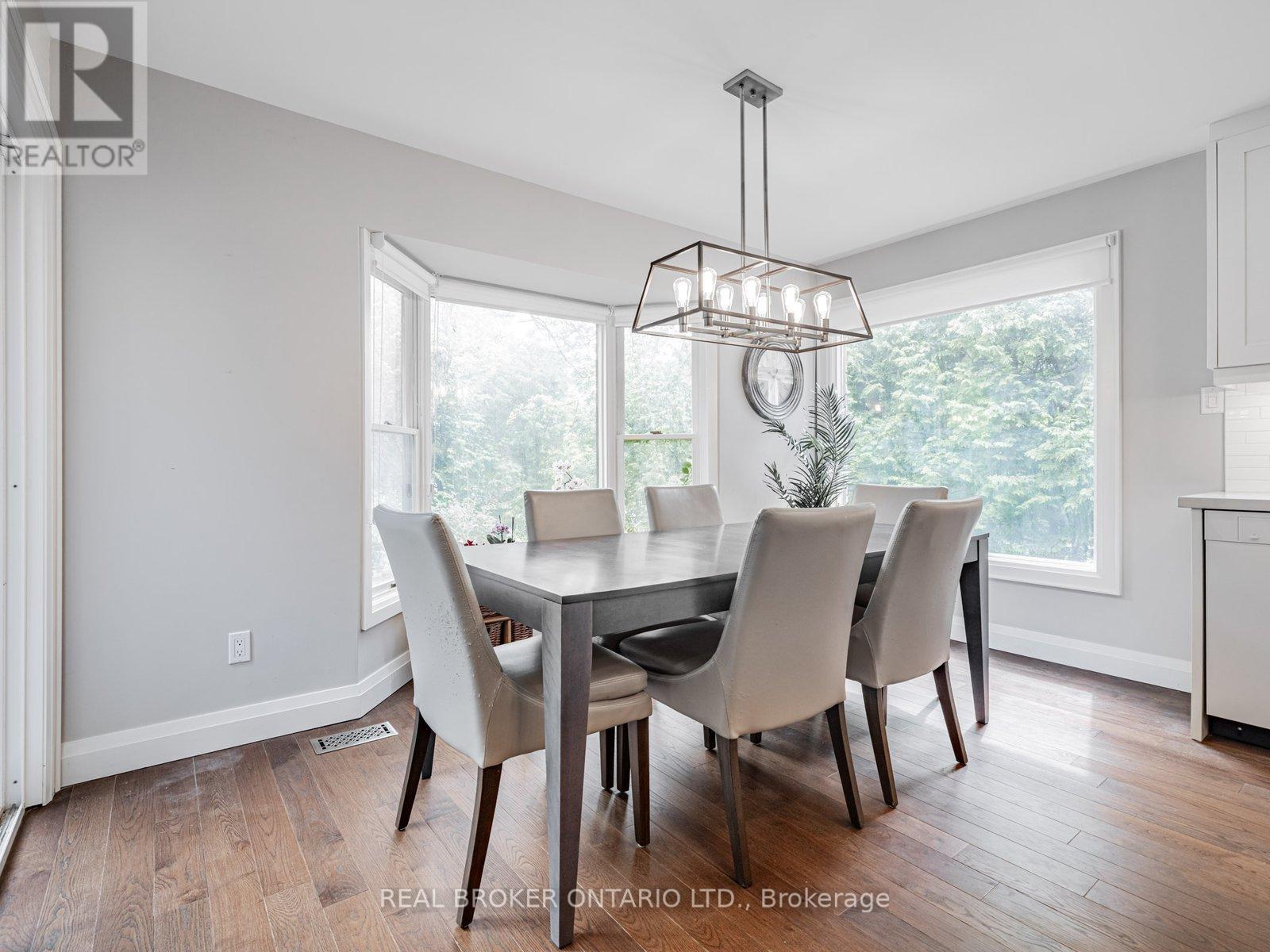 66 Harmony Hill Crescent, Richmond Hill, Ontario  L4C 8Z3 - Photo 18 - N12175037