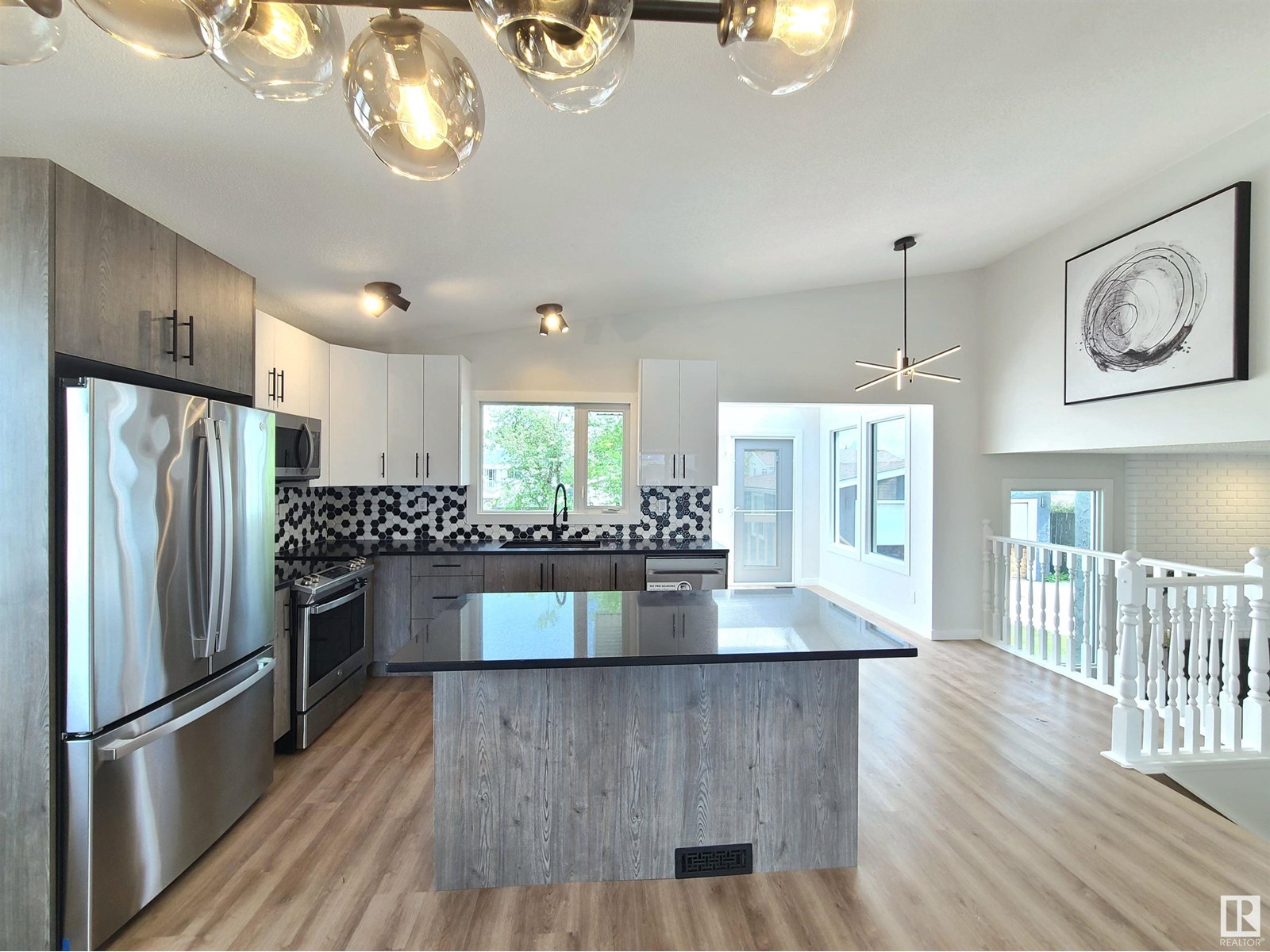 16307 112 ST NW NW, Edmonton, Alberta