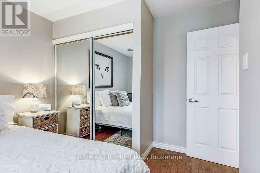 20 - 1951 Rathburn Road, Mississauga (Rathwood), Ontario  L4W 2N9 - Photo 20 - W12098239