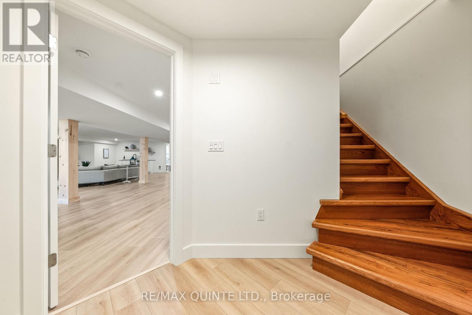 2400 County Rd 3, Prince Edward County, Ontario  K0K 1L0 - Photo 28 - X12184623