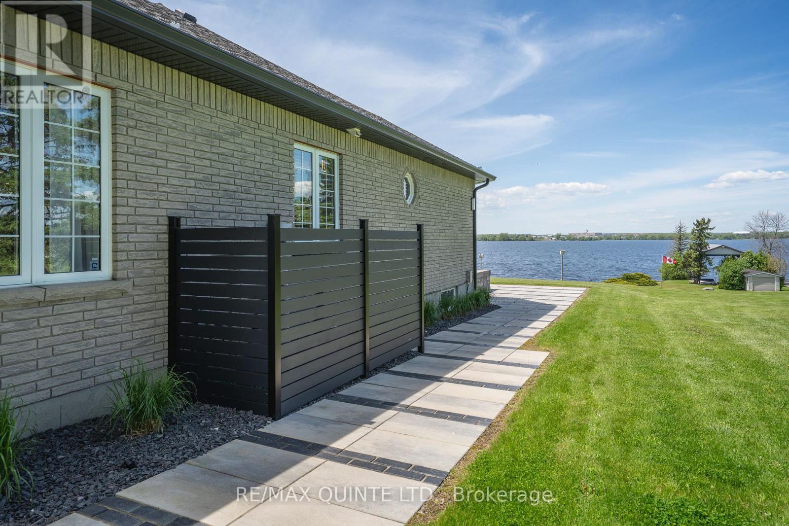 2400 County Rd 3, Prince Edward County, Ontario  K0K 1L0 - Photo 38 - X12184623