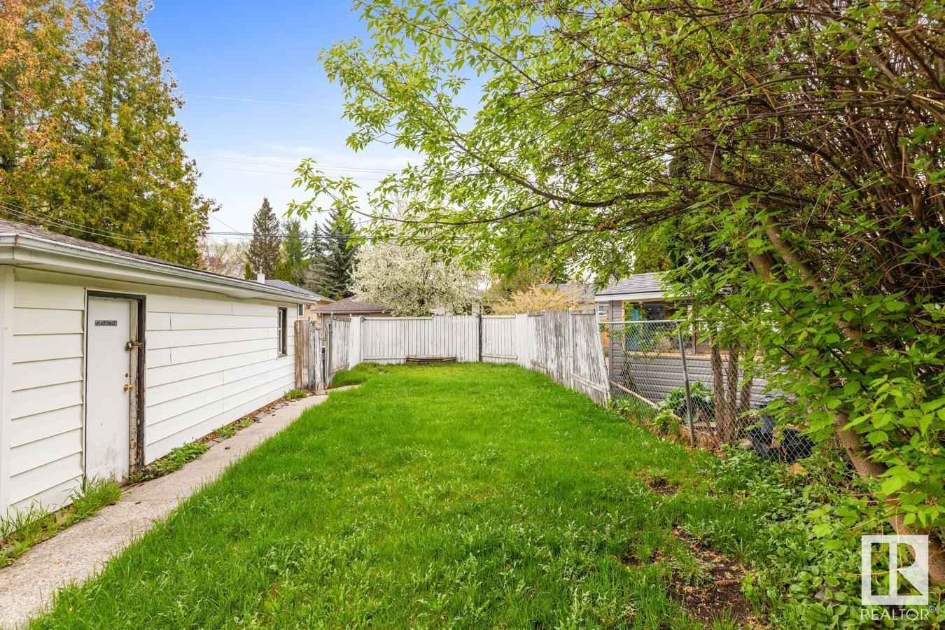 7924 92 Av Nw, Edmonton, Alberta  T6C 1R7 - Photo 11 - E4439431