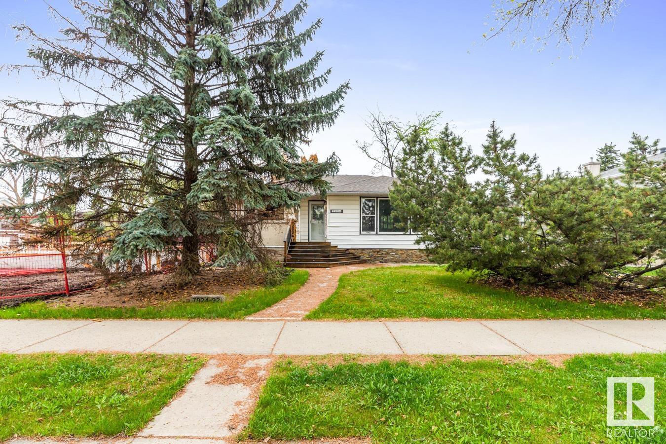 7924 92 Av Nw, Edmonton, Alberta  T6C 1R7 - Photo 4 - E4439431
