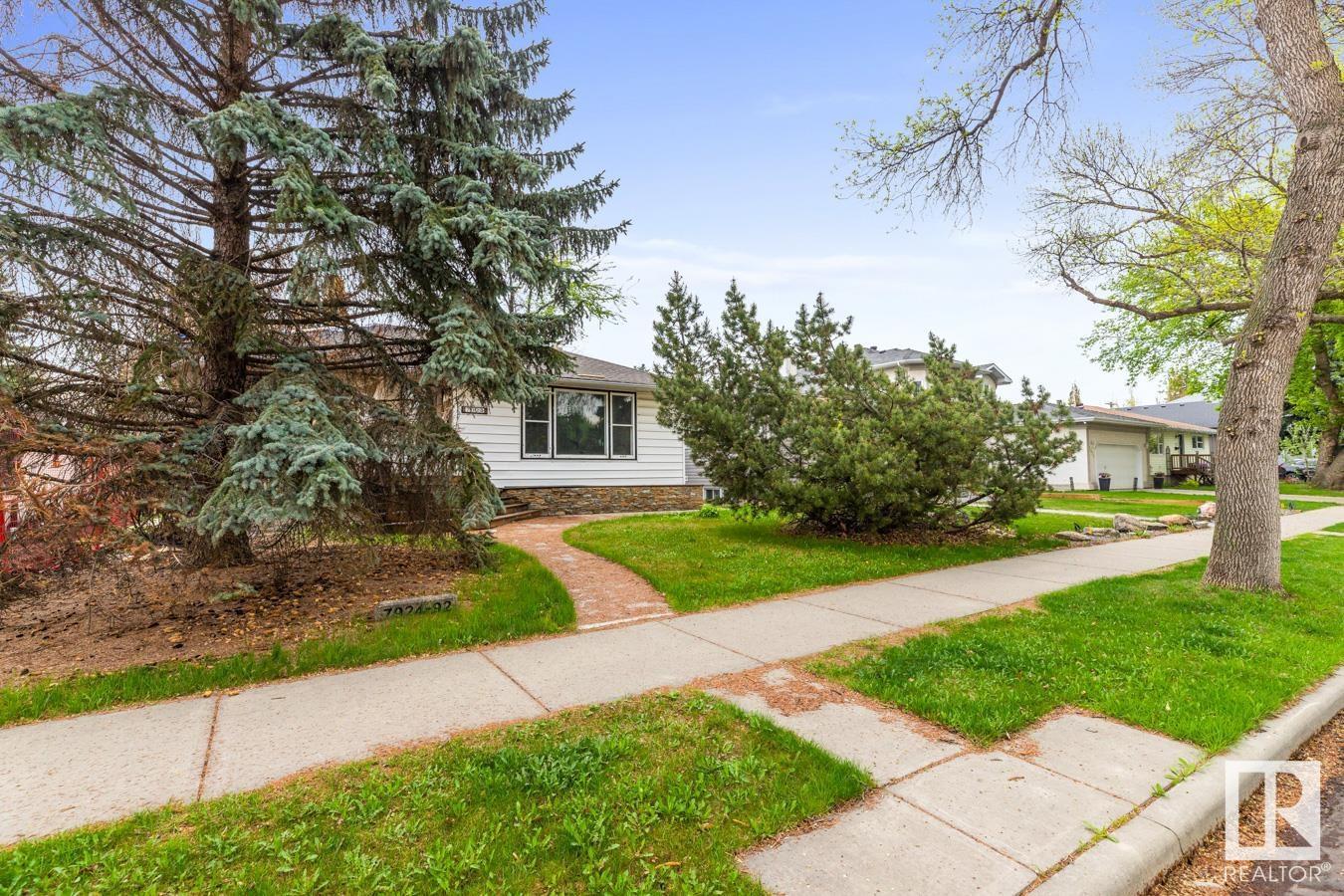 7924 92 Av Nw, Edmonton, Alberta  T6C 1R7 - Photo 5 - E4439431