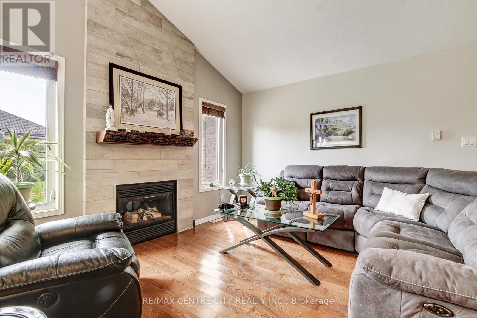 20 Steeplechase Court, St. Thomas, Ontario  N5R 6H5 - Photo 10 - X12184469