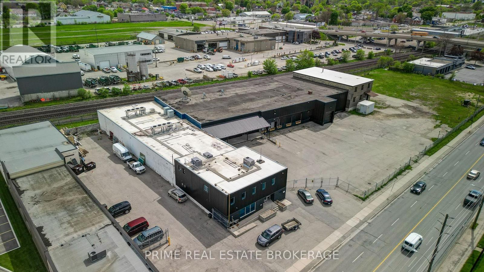 675 YORK STREET, London East, Ontario