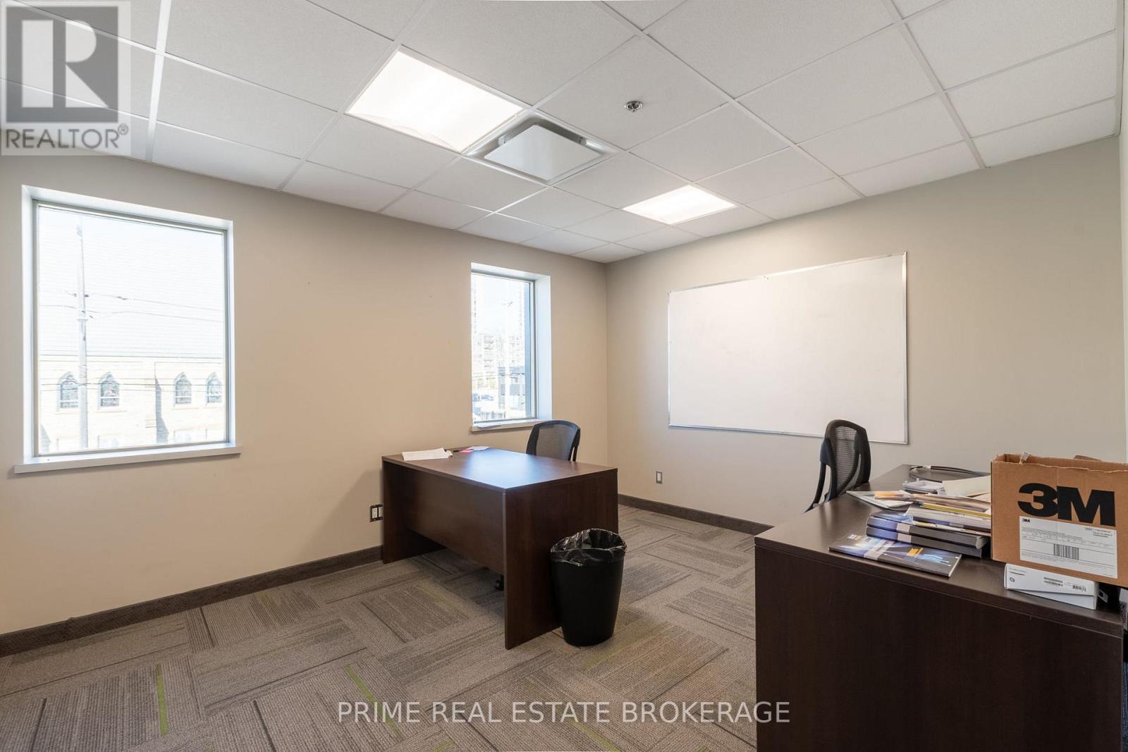 675 York Street, London East, Ontario  N5W 2S6 - Photo 15 - X12184677