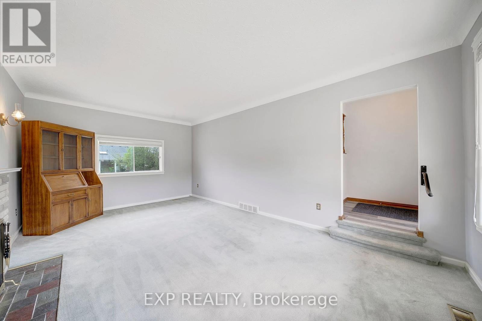 Property at 62 FORSTER STREET image 4