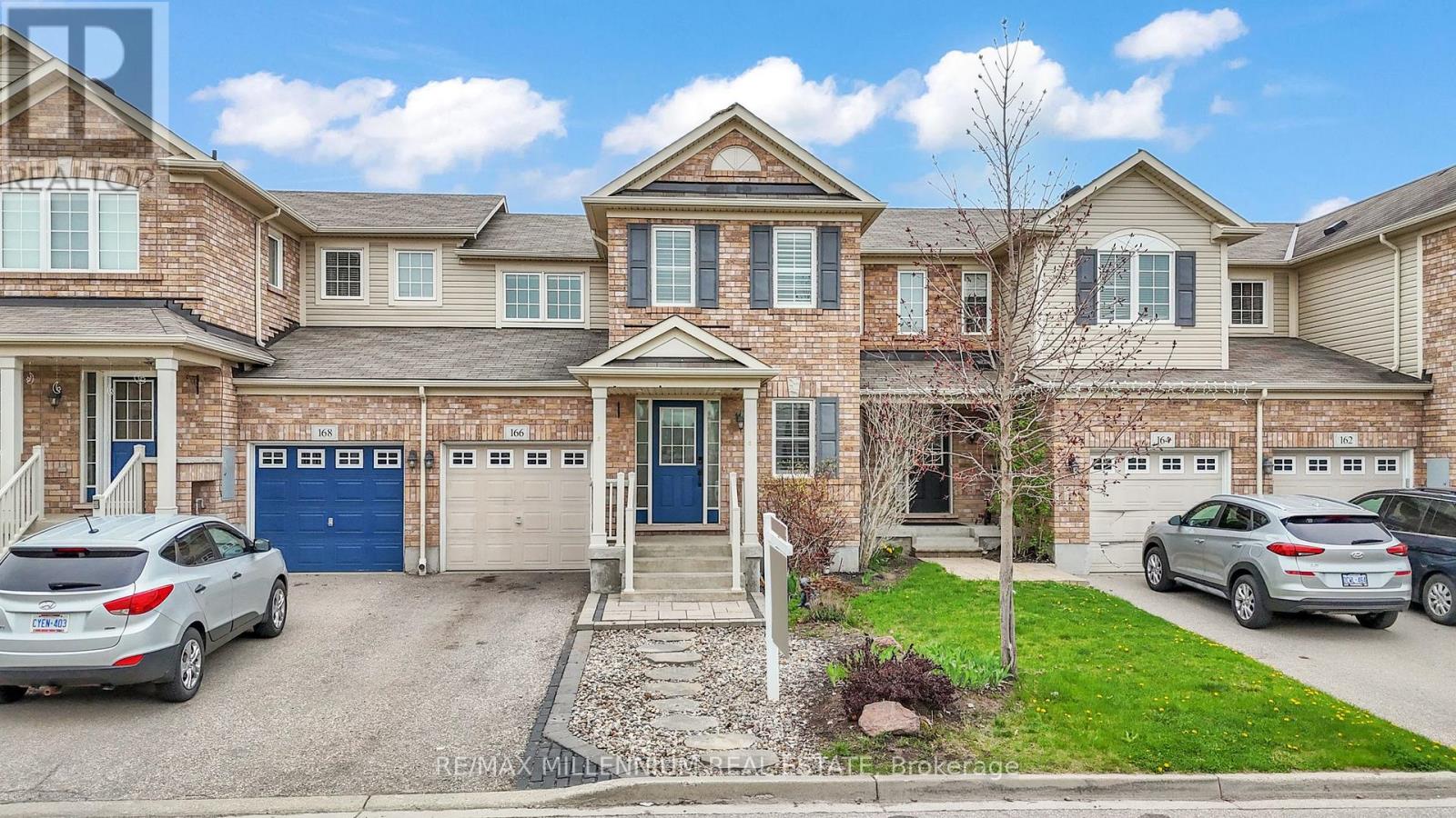 166 SILVERTHORNE DRIVE, Cambridge, Ontario