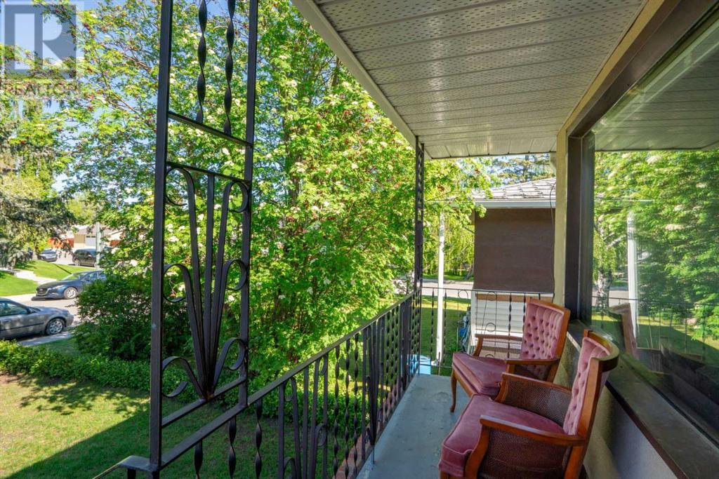 1604 43 Street Sw, Calgary, Alberta  T3C 2A4 - Photo 10 - A2225084