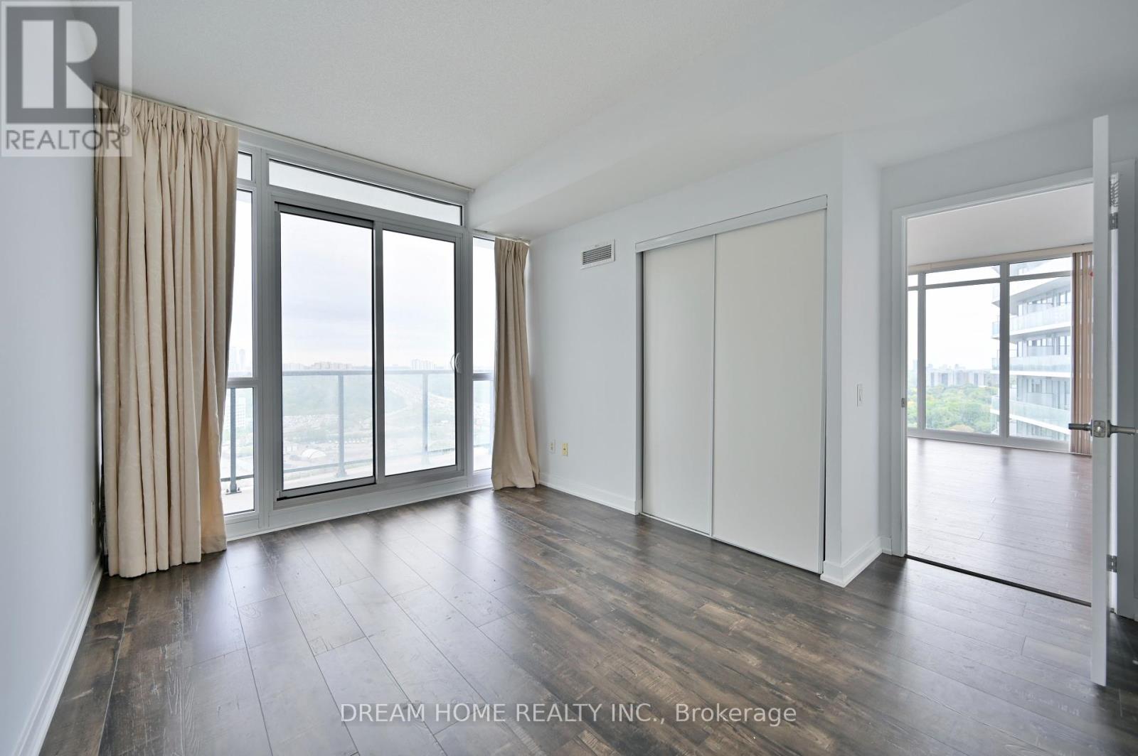 2608 - 121 Mcmahon Drive, Toronto, Ontario  M2K 1C2 - Photo 13 - C12184380