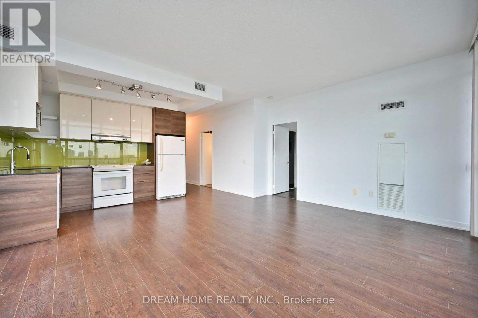 2608 - 121 Mcmahon Drive, Toronto, Ontario  M2K 1C2 - Photo 8 - C12184380