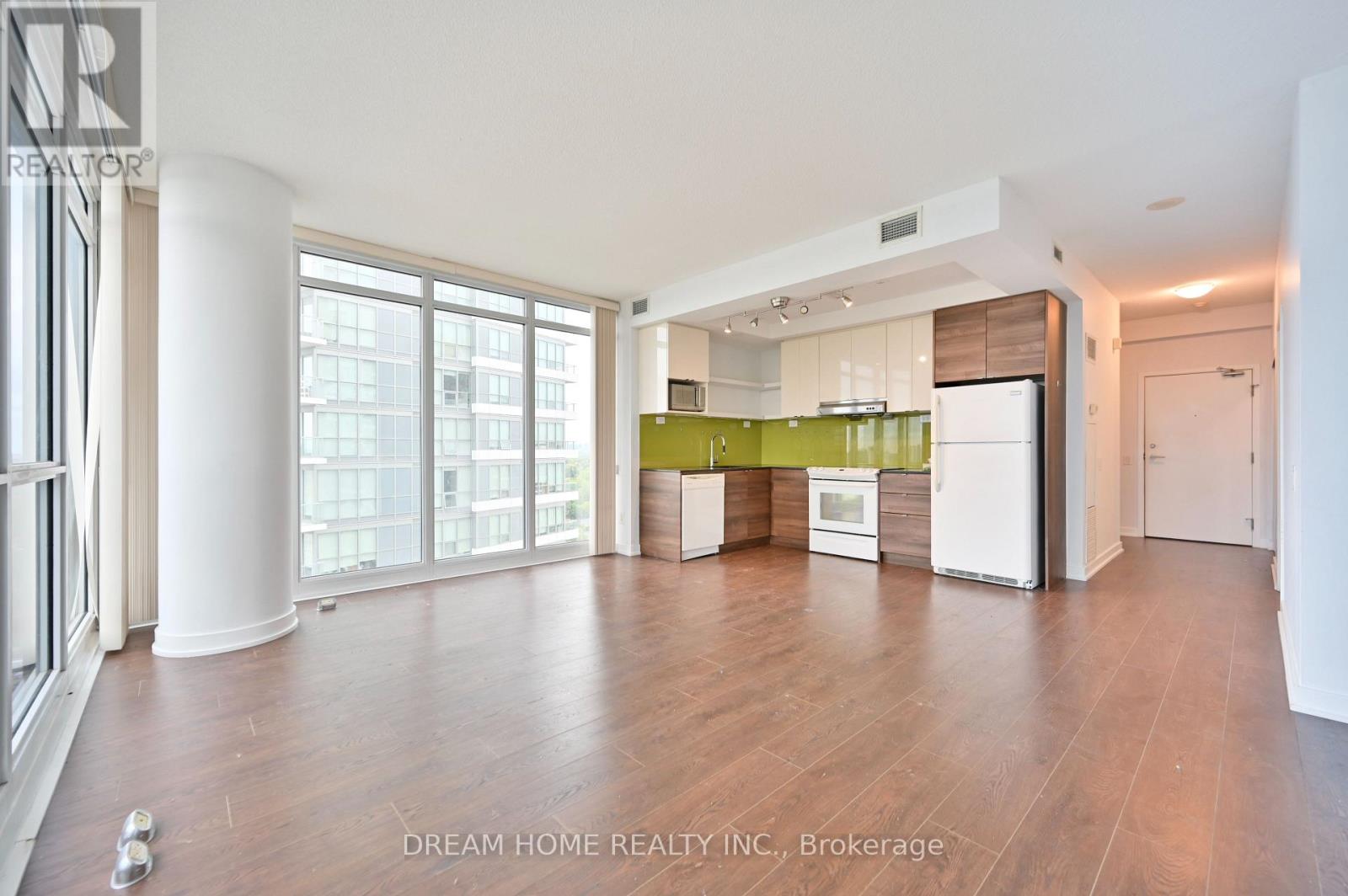 2608 - 121 Mcmahon Drive, Toronto, Ontario  M2K 1C2 - Photo 9 - C12184380