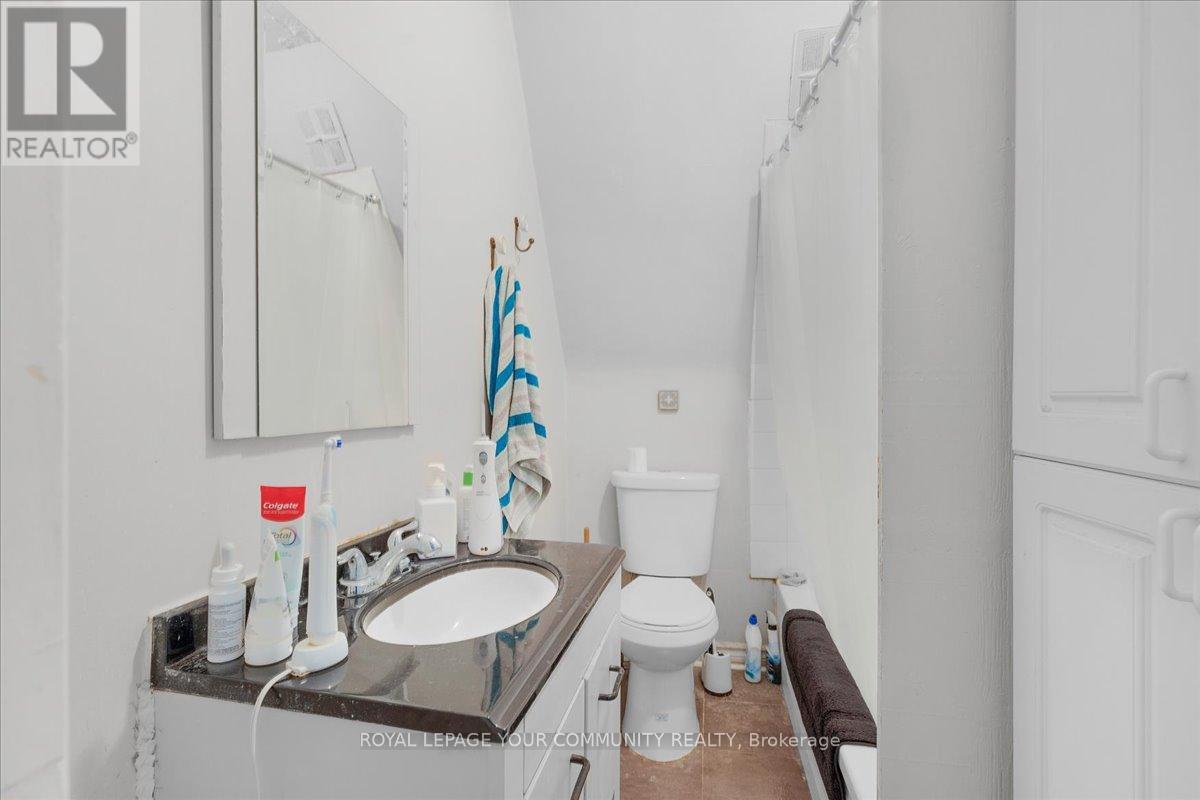 676 Bloor Street W, Toronto (Annex), Ontario  M6G 1L2 - Photo 31 - C12184407