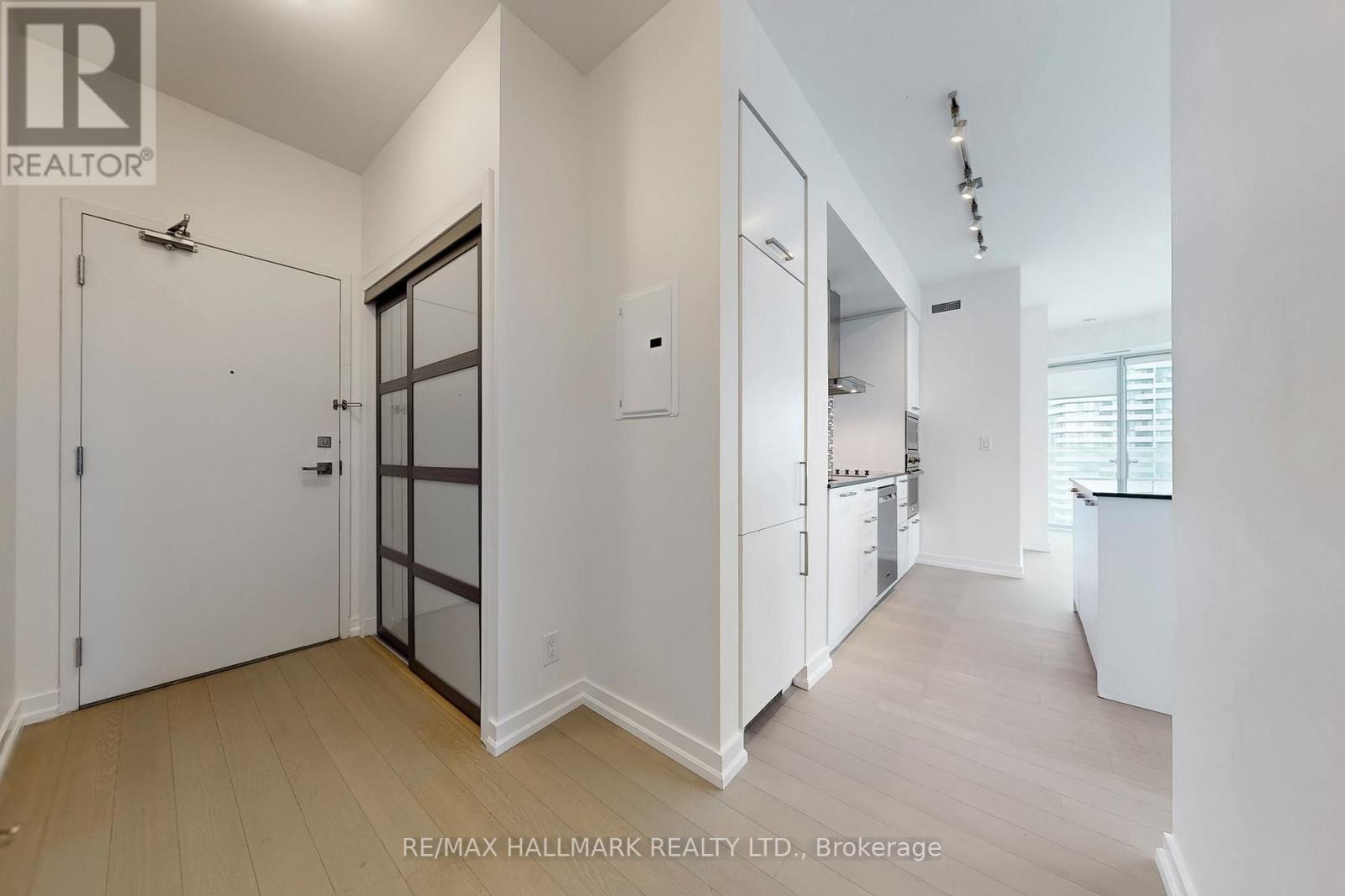 3302 - 12 York Street, Toronto, Ontario  M5J 0A9 - Photo 32 - C12184441
