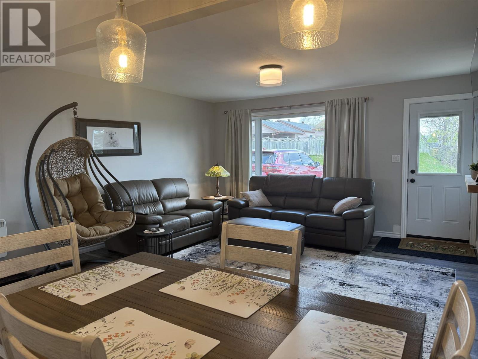14 Flicker Ave, Manitouwadge, Ontario  P0T 2C0 - Photo 4 - TB251433