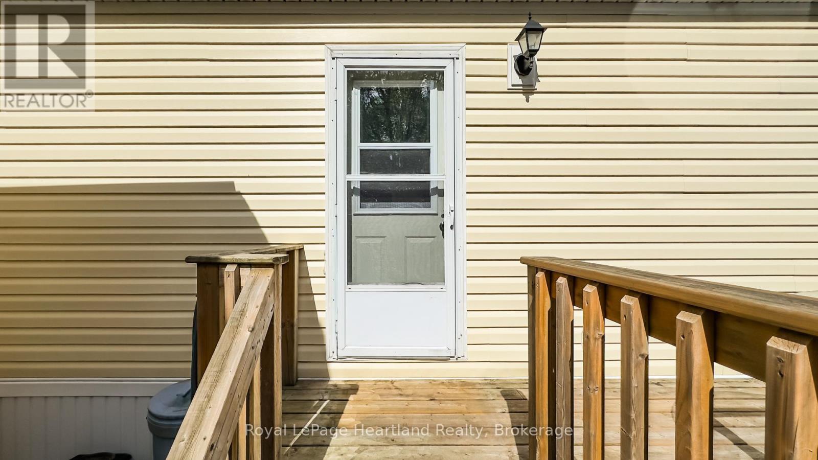 10 Bloomsbury Drive, Ashfield-Colborne-Wawanosh, Ontario  N7A 3Y3 - Photo 41 - X12165812