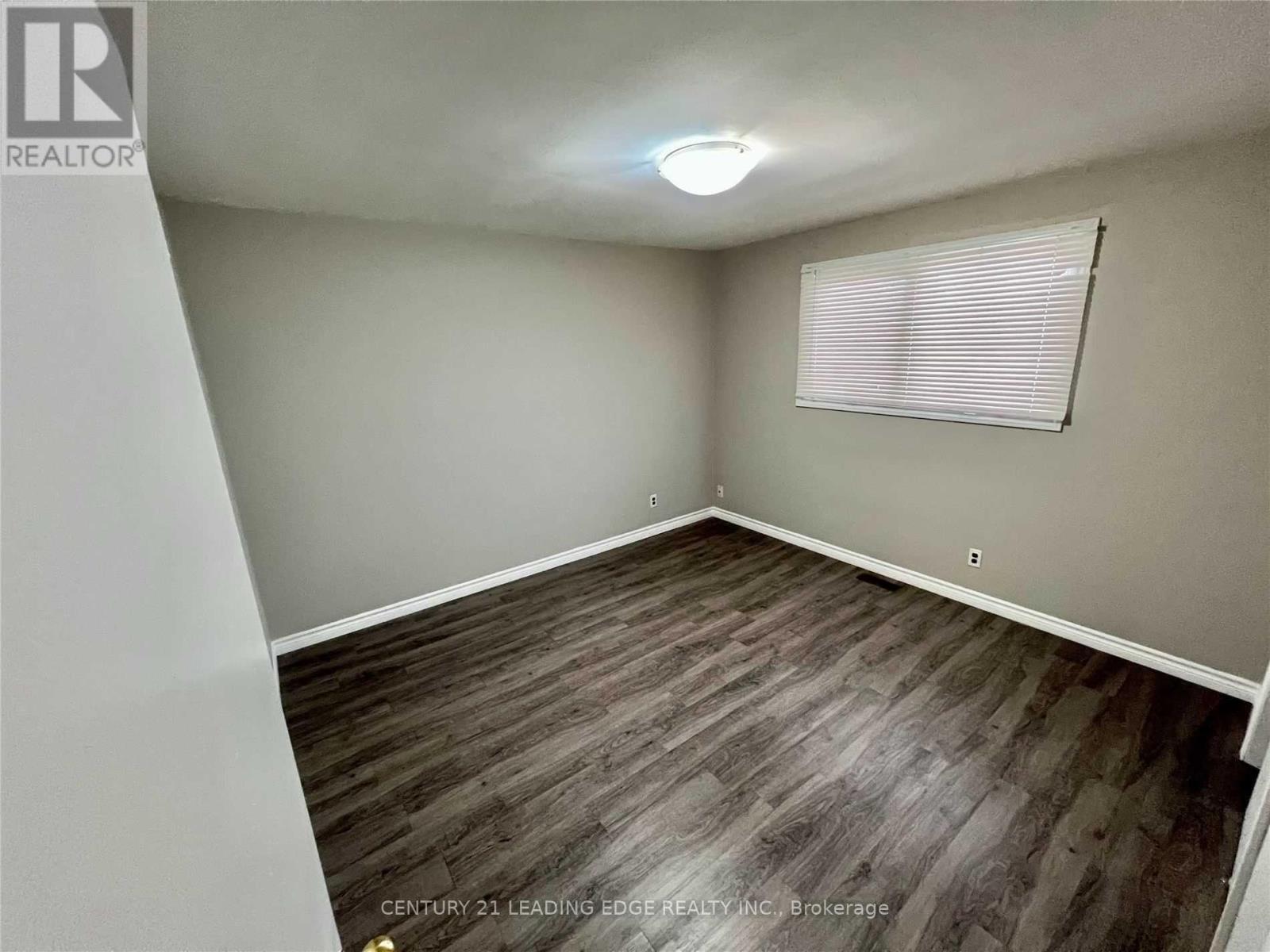 Main - 214 Gibbons Street, Oshawa, Ontario  L1J 4Y4 - Photo 8 - E12184383