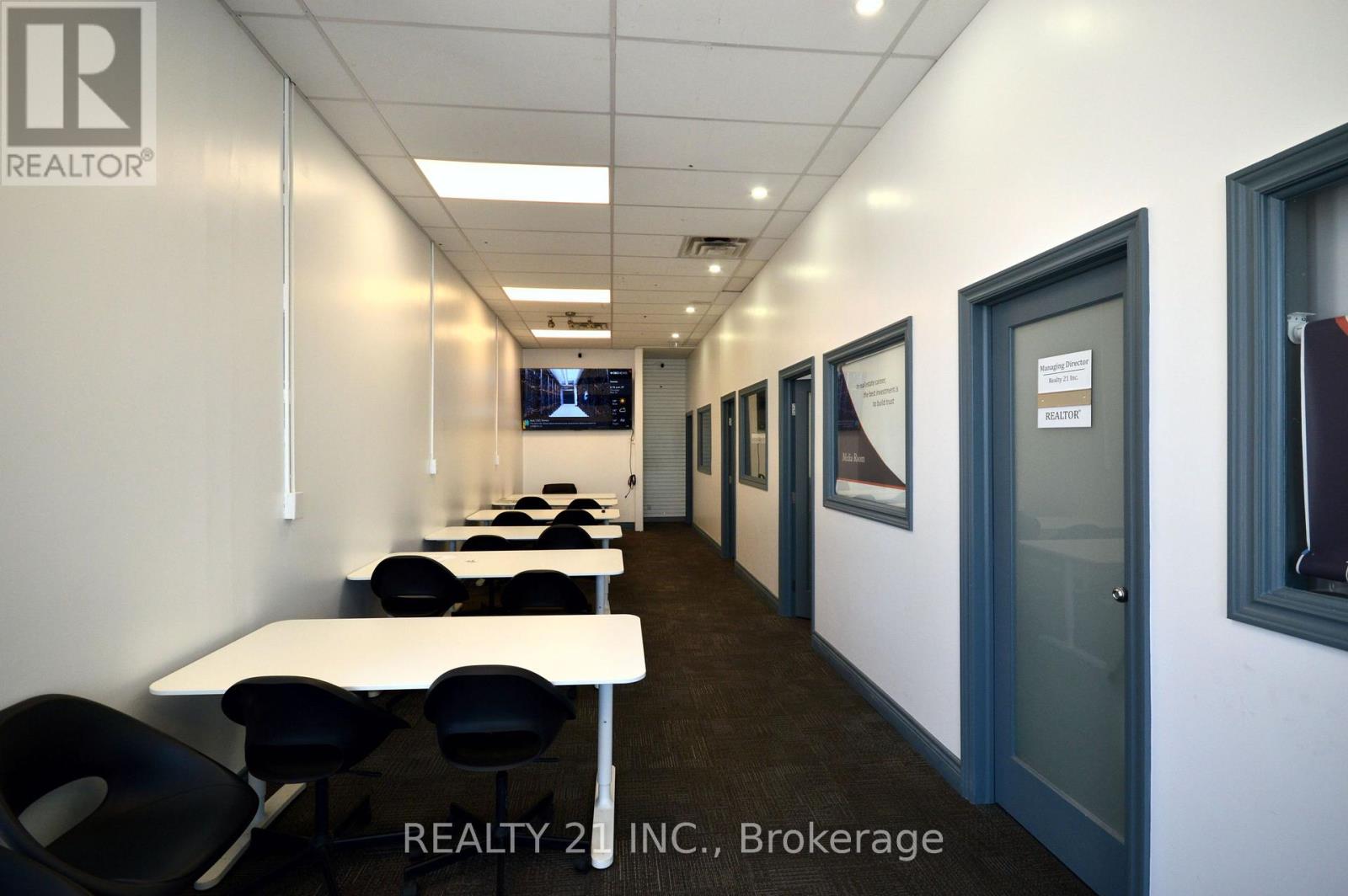 1a-So - 462 Birchmount Road, Toronto, Ontario  M1K 1N8 - Photo 2 - E12184421