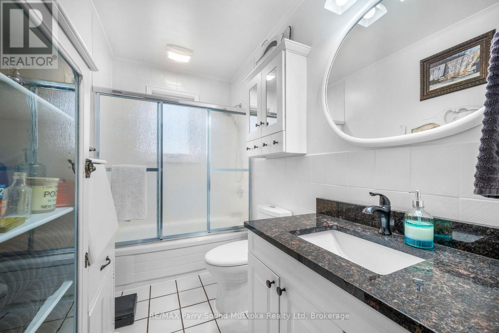 49 Stocco Circle, Tiny, Ontario  L0L 2T0 - Photo 29 - S12184455