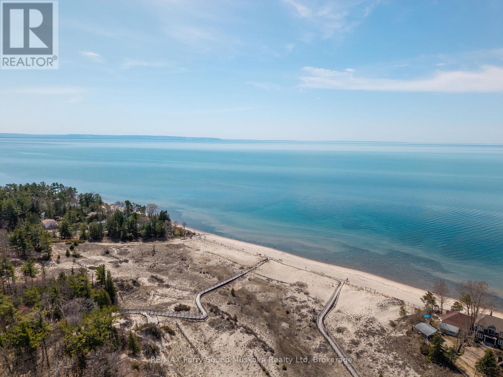 49 Stocco Circle, Tiny, Ontario  L0L 2T0 - Photo 41 - S12184455