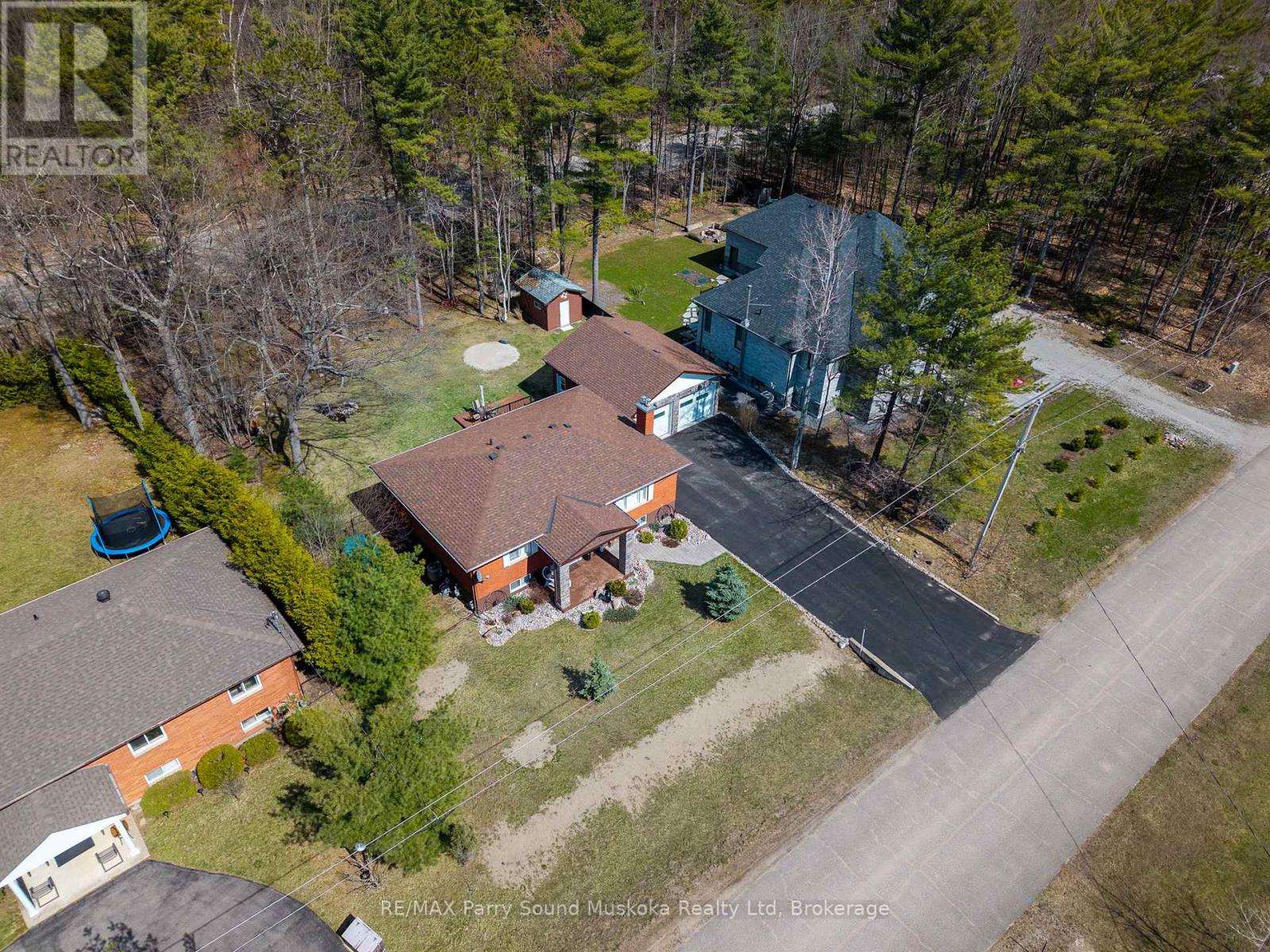 Property at 49 STOCCO CIRCLE image 5