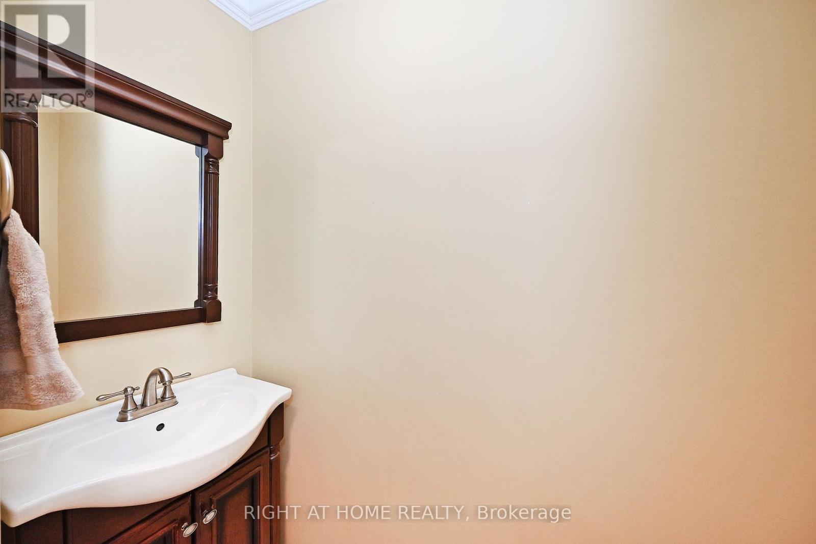 198 Seabreeze Avenue, Vaughan, Ontario  L4J 9H2 - Photo 25 - N12184378