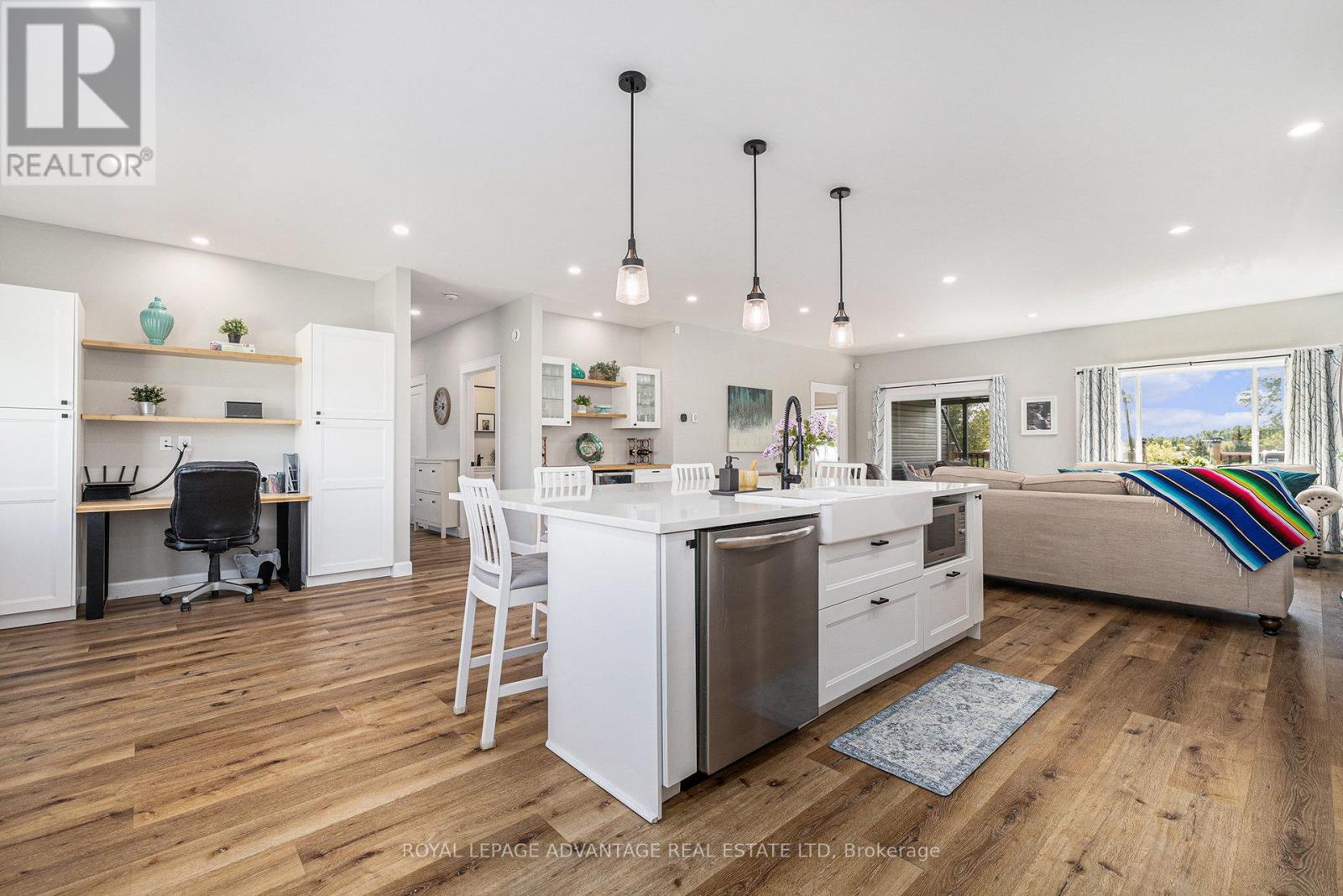 1861 Matheson Drive, Montague, Ontario  K7A 5B8 - Photo 6 - X12184507
