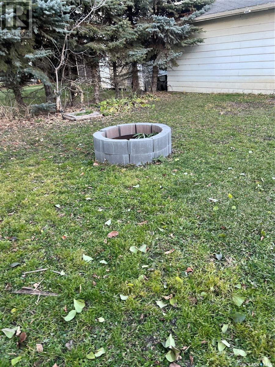 228 Katherine Avenue N, Porcupine Plain, Saskatchewan  S0E 1H0 - Photo 7 - SK988050