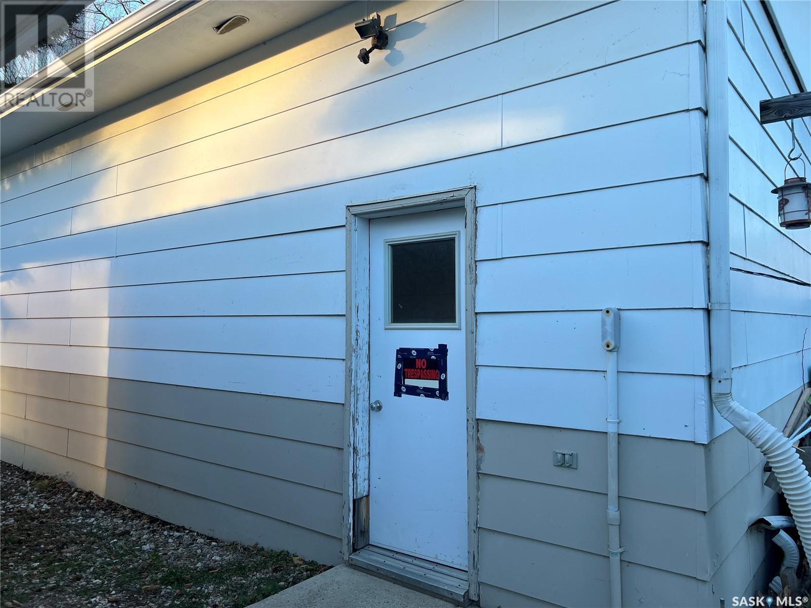 228 Katherine Avenue N, Porcupine Plain, Saskatchewan  S0E 1H0 - Photo 15 - SK988050