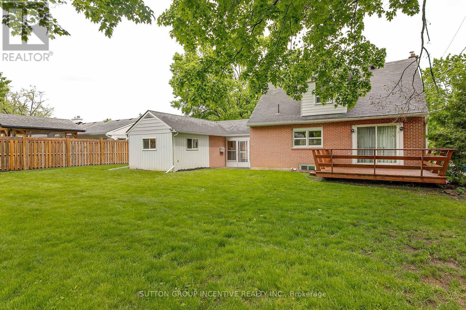 56 Dalton Crescent S, Orillia, Ontario  L3V 5J8 - Photo 5 - S12184409