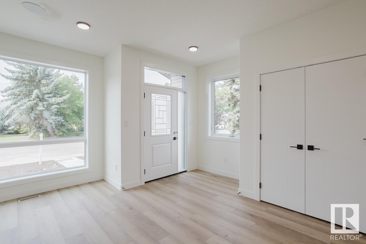 Property at 9735 157 ST NW NW image 4