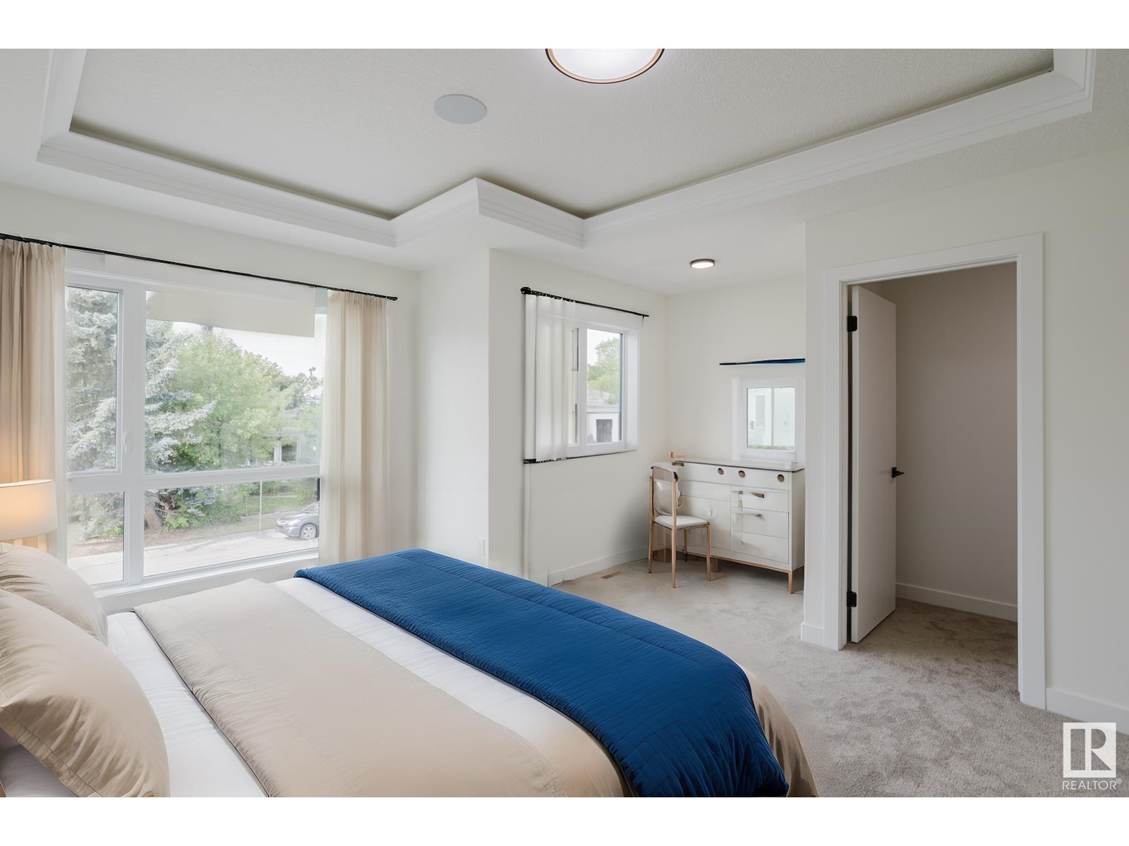 Property at 9735 157 ST NW NW image 2