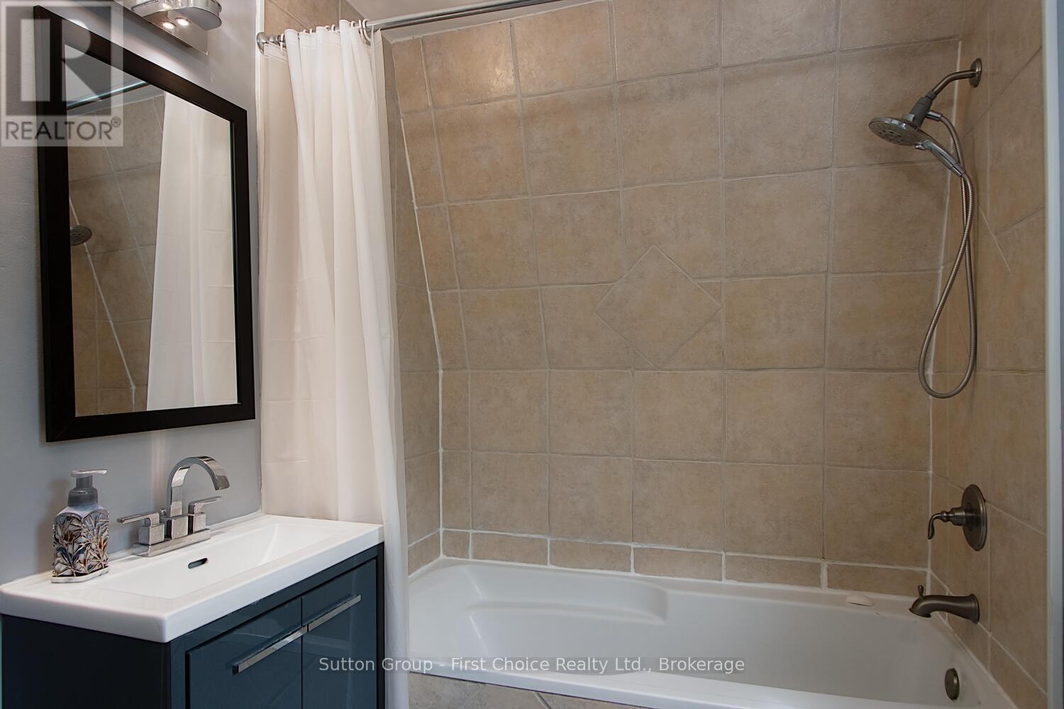62 Louise Street, Stratford, Ontario  N5A 2E4 - Photo 24 - X12184465