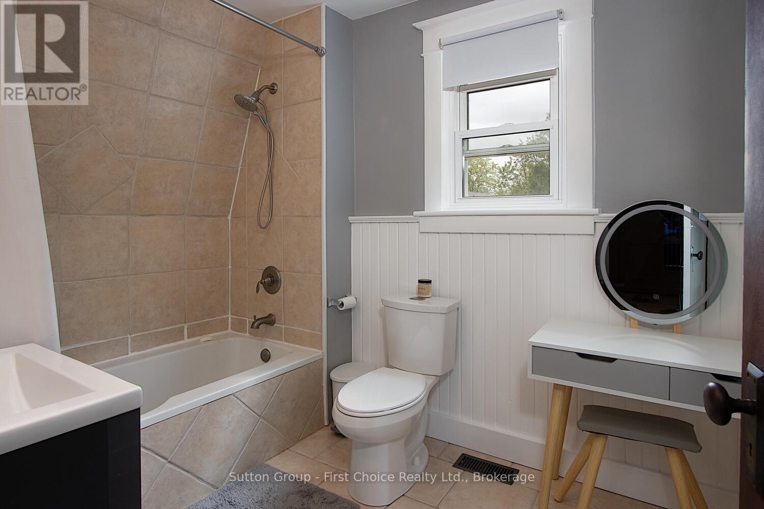 62 Louise Street, Stratford, Ontario  N5A 2E4 - Photo 25 - X12184465