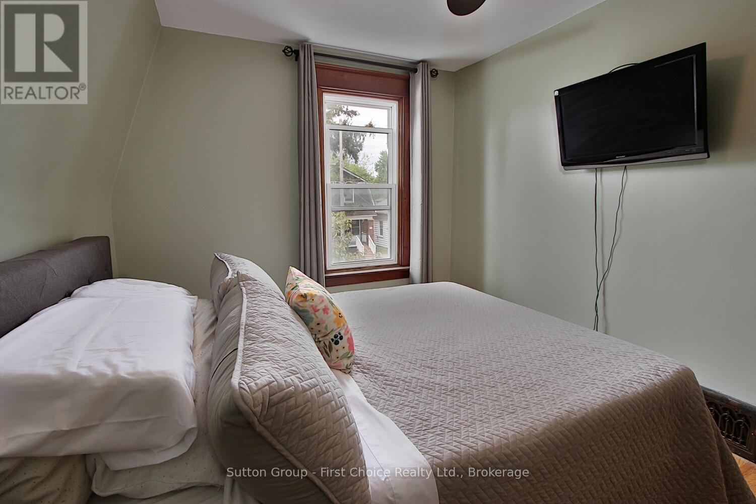 62 Louise Street, Stratford, Ontario  N5A 2E4 - Photo 29 - X12184465
