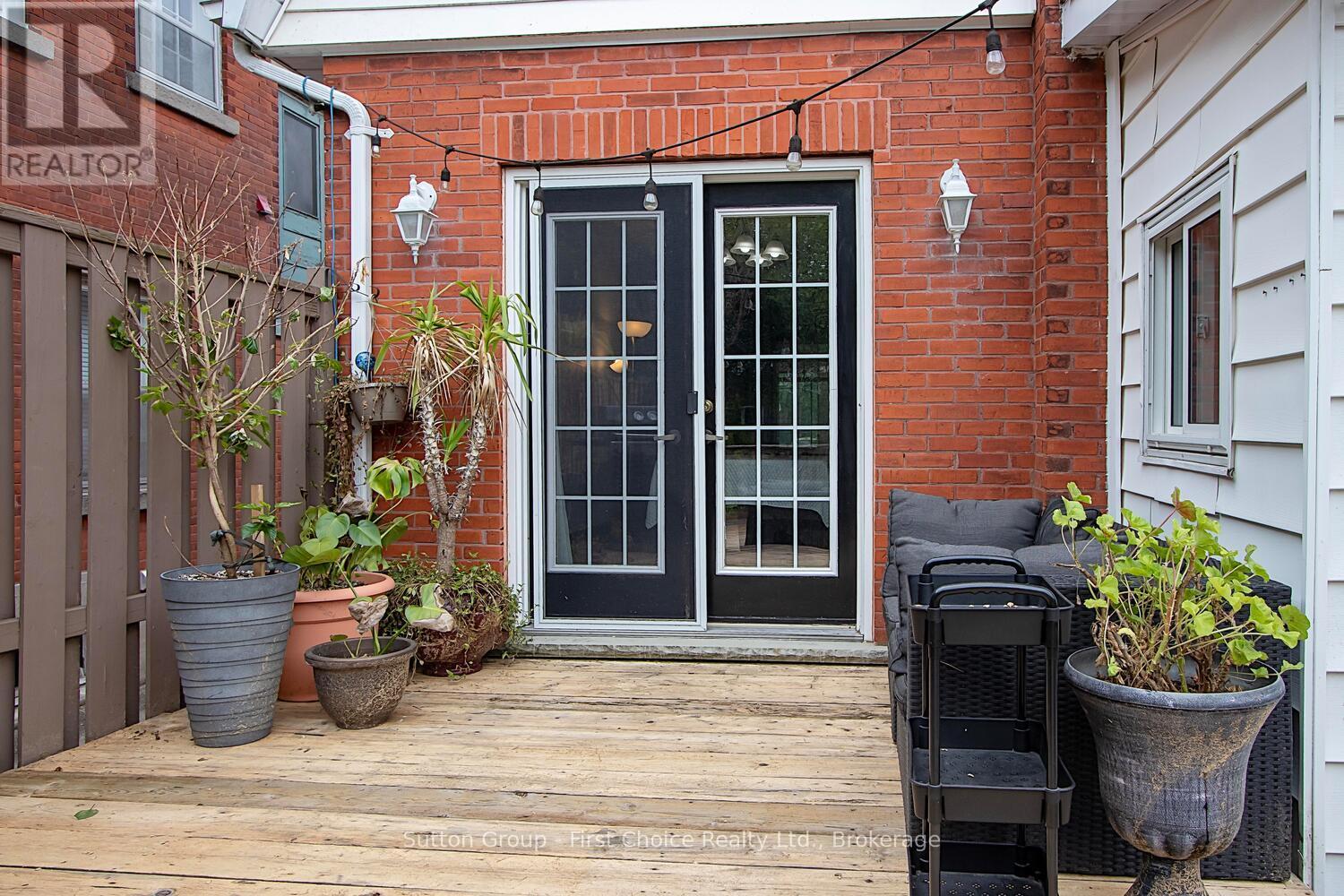 62 Louise Street, Stratford, Ontario  N5A 2E4 - Photo 33 - X12184465